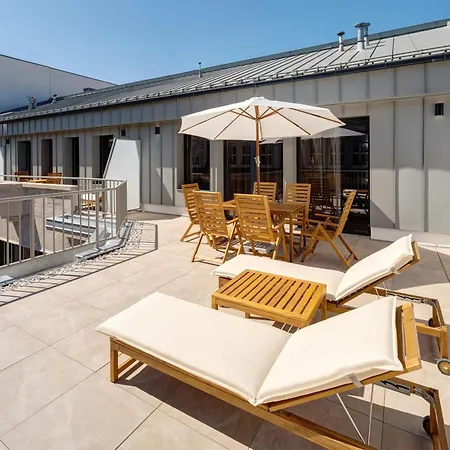 Mamaison Chain Bridge 4*