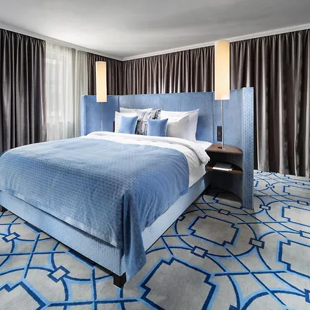 Mamaison Chain Bridge Hotel Budapest