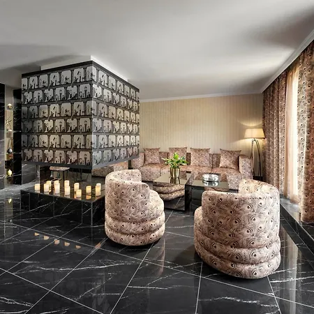 Mamaison Chain Bridge Hotel Budapest