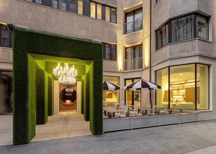 Mamaison Chain Bridge 4*