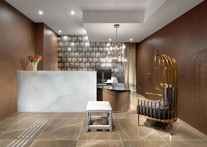 Mamaison Chain Bridge