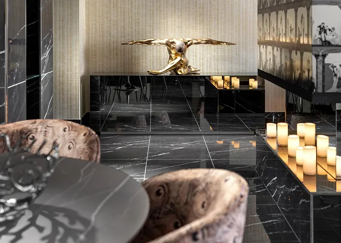 Mamaison Chain Bridge